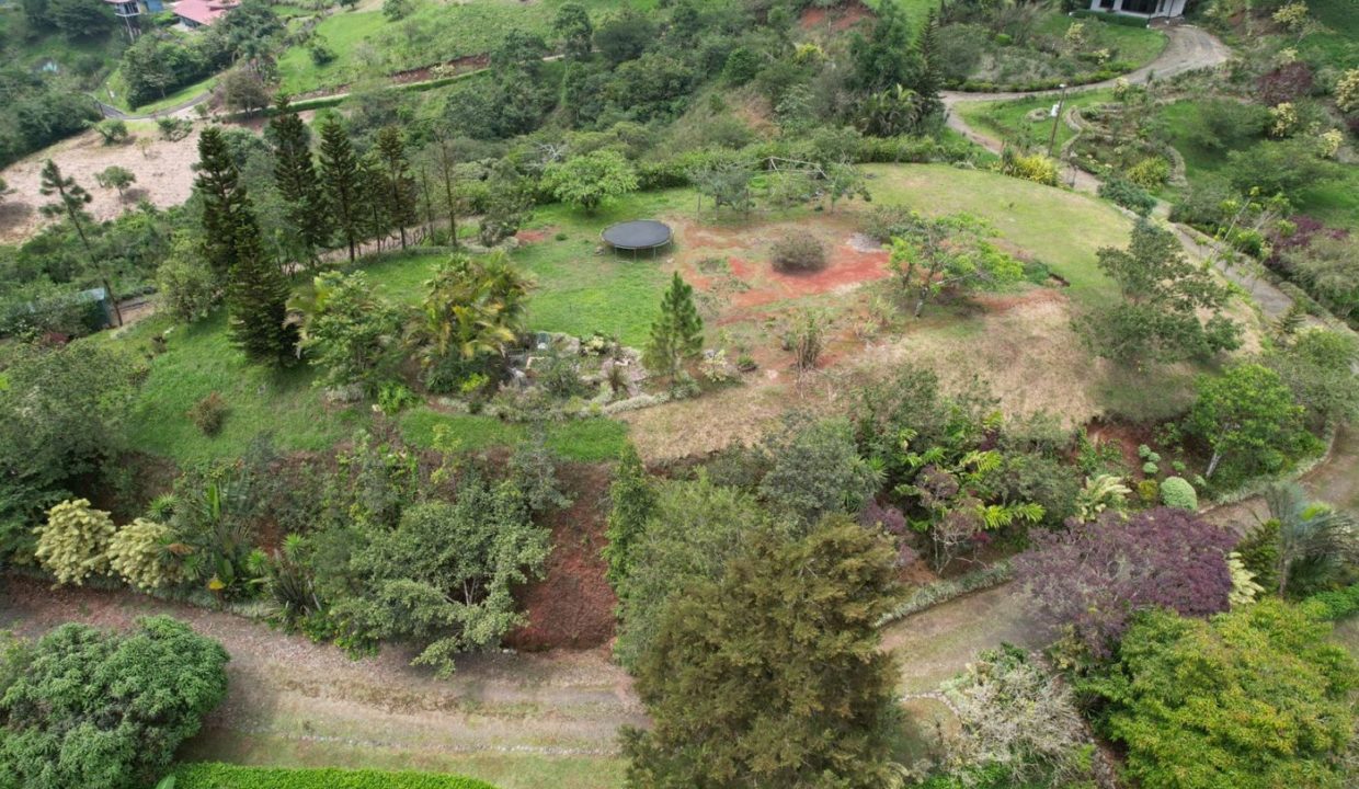 dronegarden