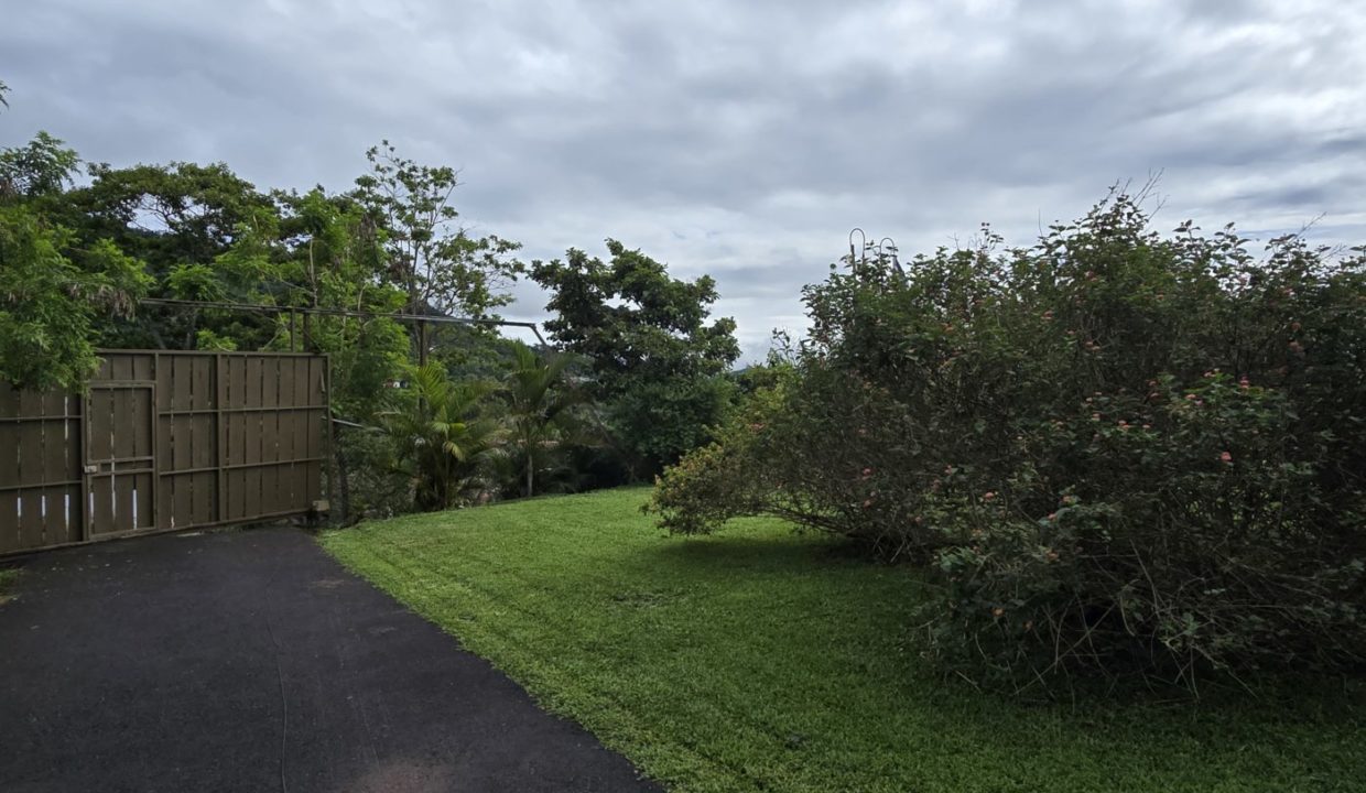 gate1