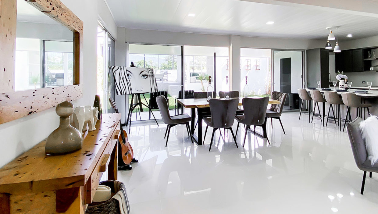Amazing-Contemporary-House-rent-Condo-Palma-Real-furnished-6