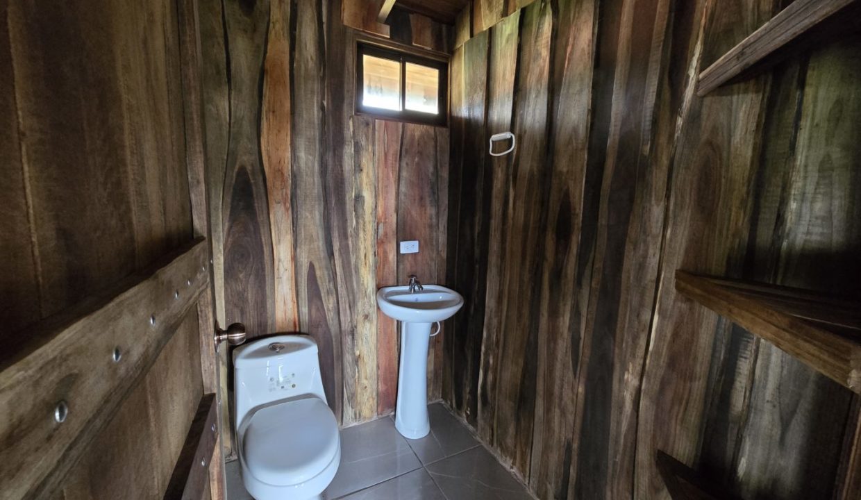 Cabin2Bath2