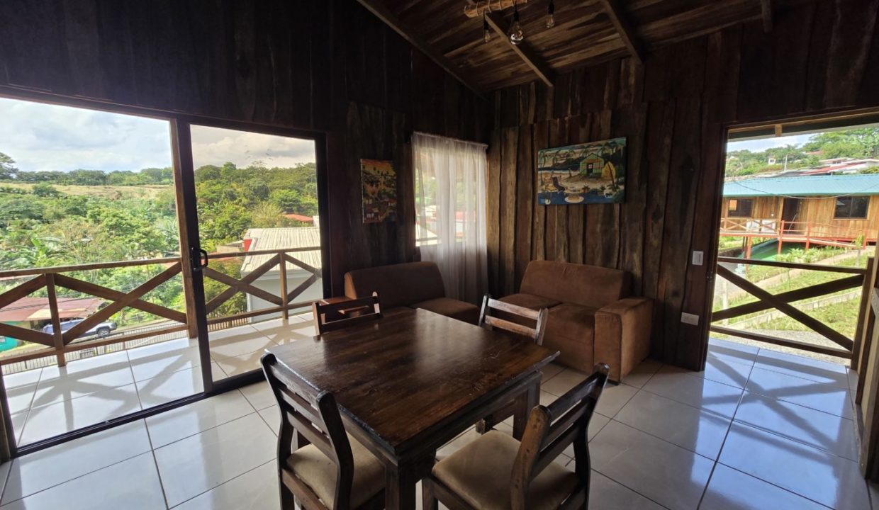 Cabin3LR