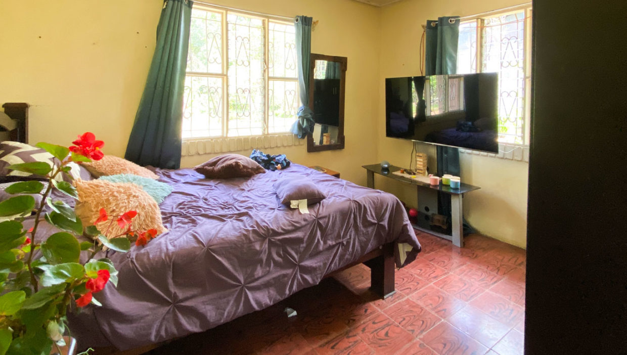 Comercial-property-200meters-from-Route1-via-Naranjo-27
