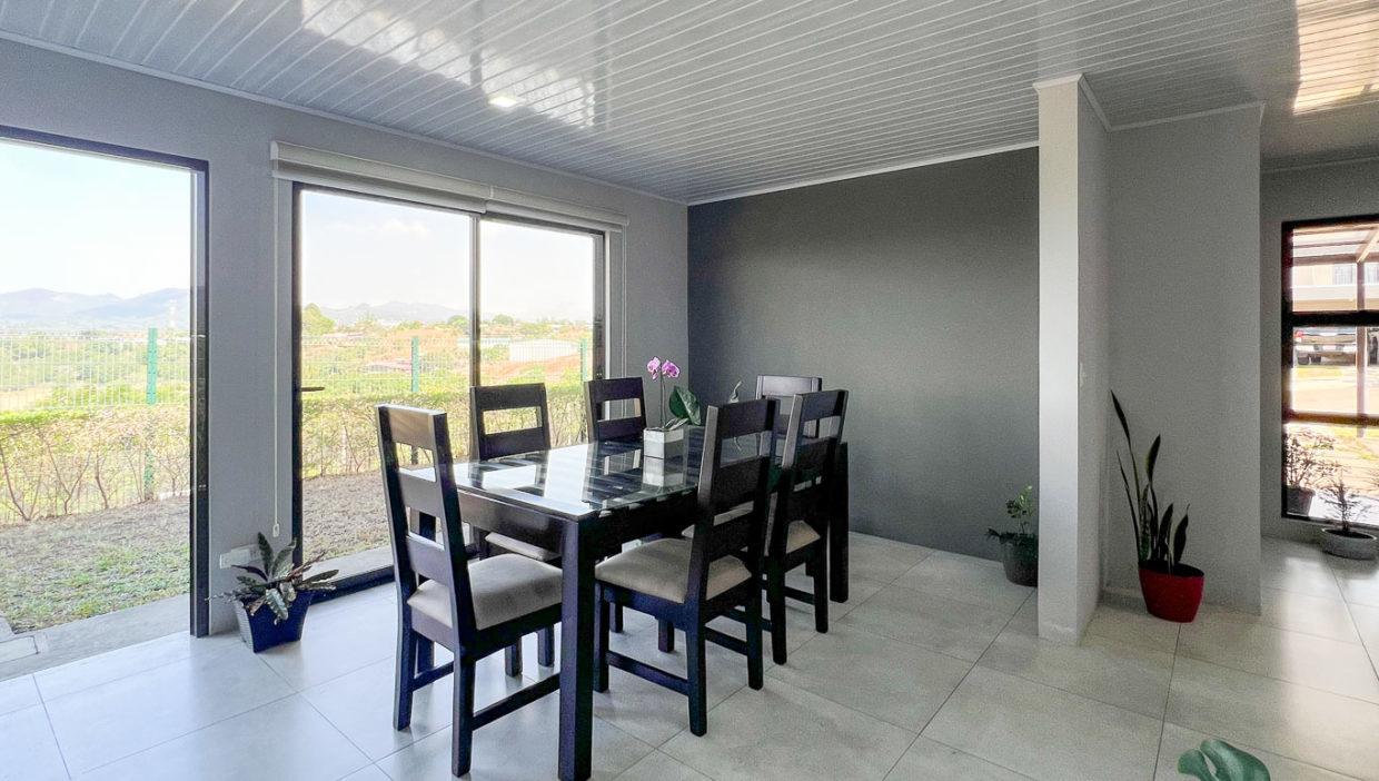 Gorgeous-house-with-spectacular-views-for-sale-Montezuma-condo-Grecia-18