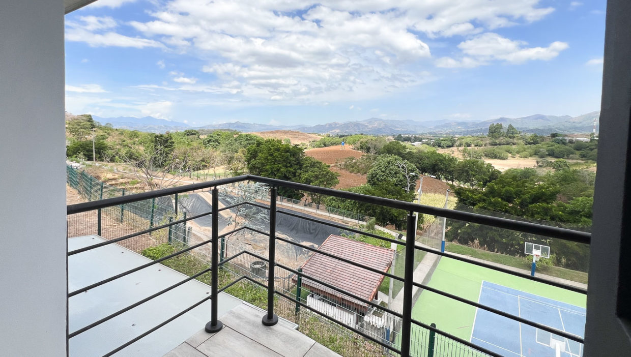Gorgeous-house-with-spectacular-views-for-sale-Montezuma-condo-Grecia-20