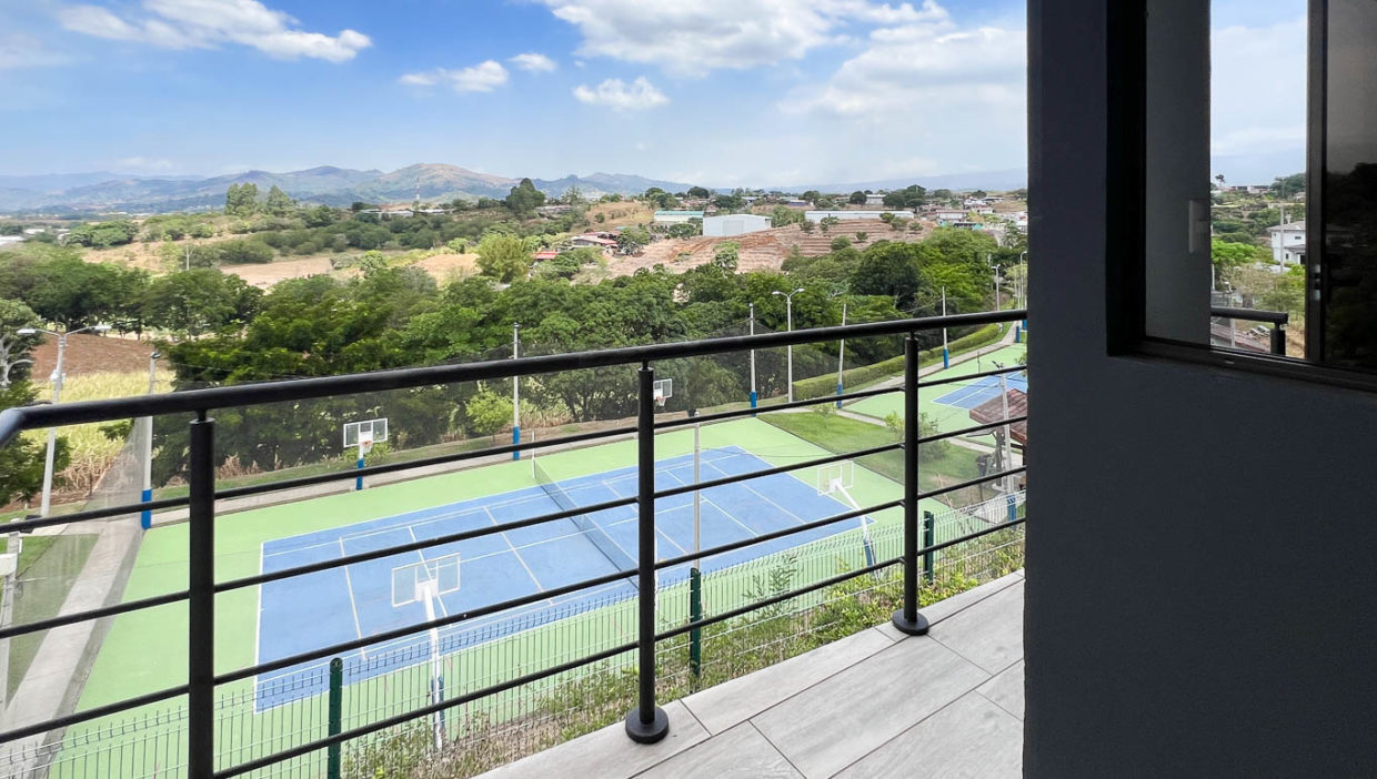 Gorgeous-house-with-spectacular-views-for-sale-Montezuma-condo-Grecia-21