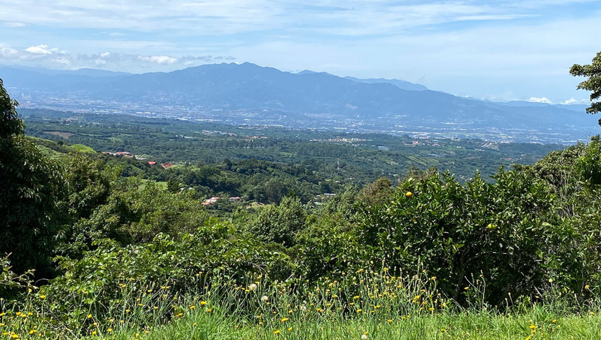 Lot-with-espectacular-views-and-a-structure-in-Sabana-Redonda-Poas-7