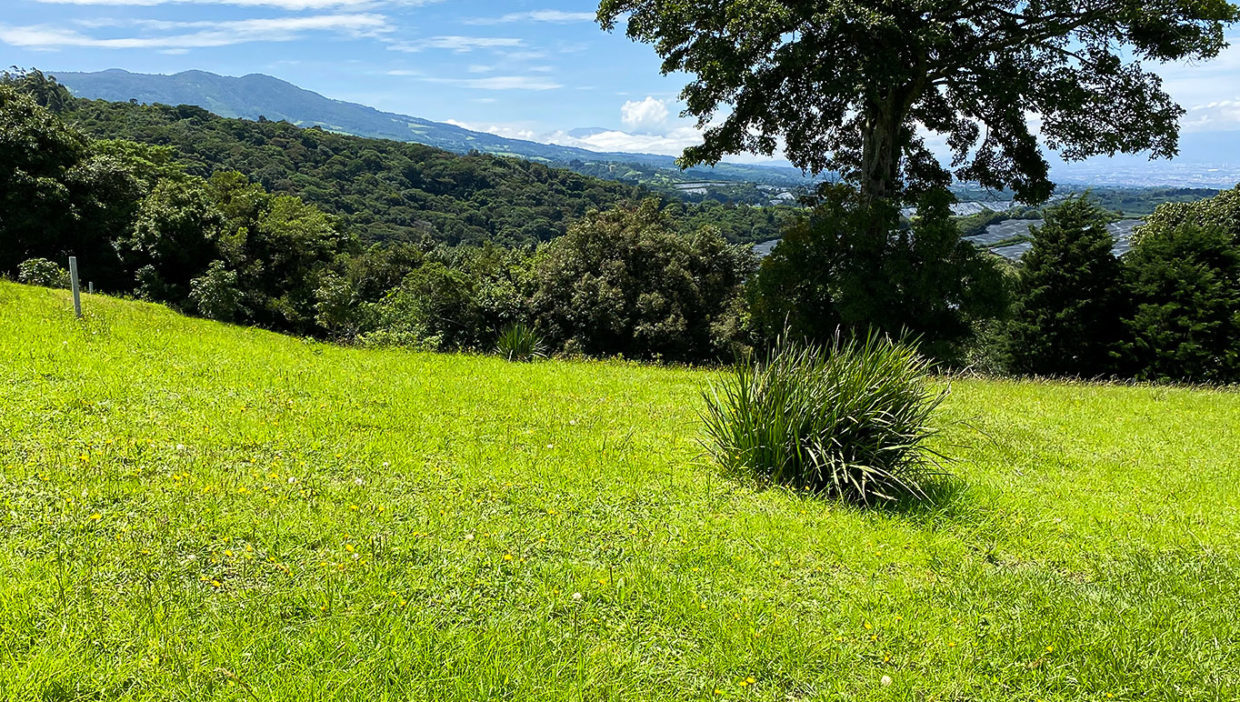 Lot-with-spectacular-views-in-Sabana-Redonda-Poas-5