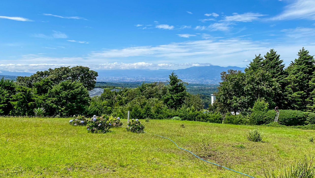 Lot-with-spectacular-views-in-Sabana-Redonda-Poas-6