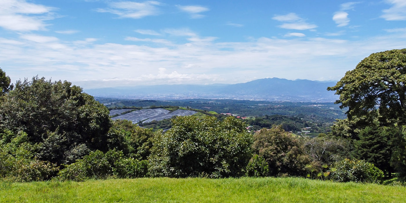 Beautiful lot with great views in Sabana Redonda, Poas.