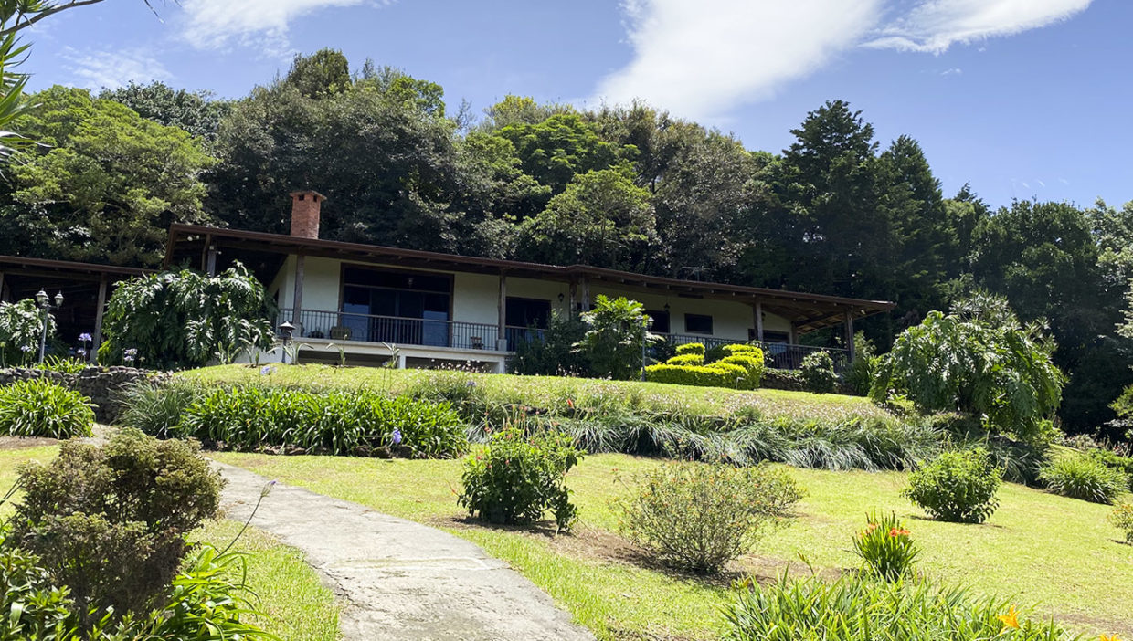 Preciosa-casa-con-vistas-espectaculares-19