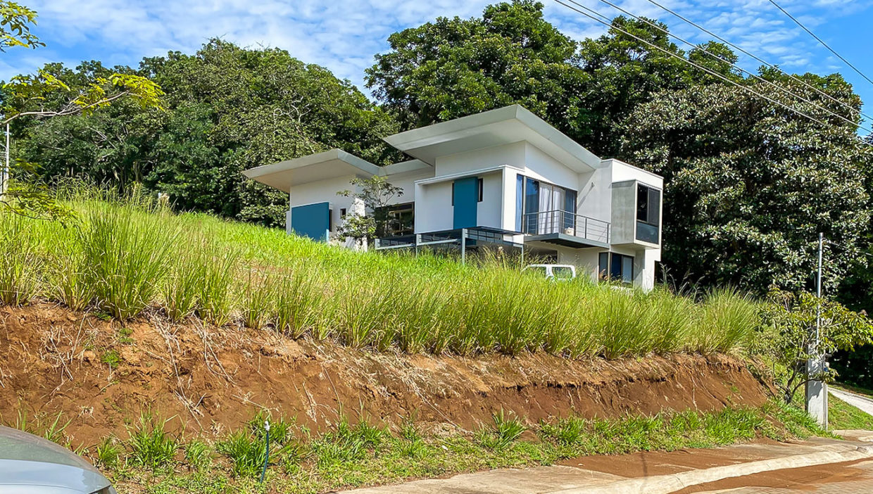 Lot-with-spectacular-views-in-Condo-Hacienda-Natura-12