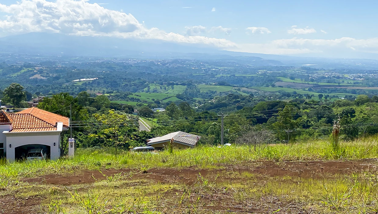 Lot-with-spectacular-views-in-Condo-Hacienda-Natura-8