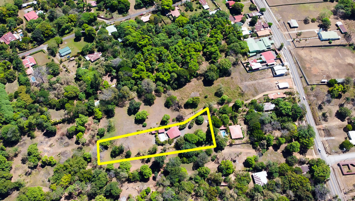 Nice-cabin-with-pool-in-San-Mateo-Alajuela-18