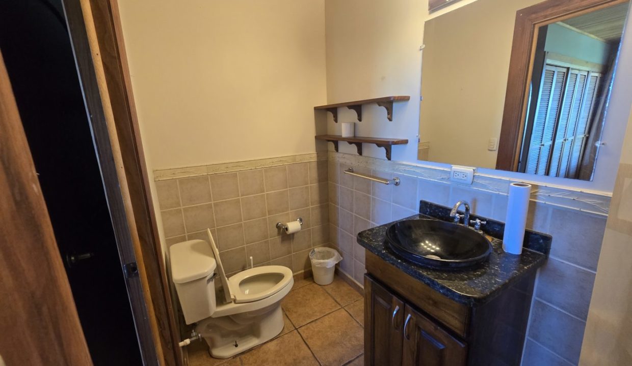 bathroom1