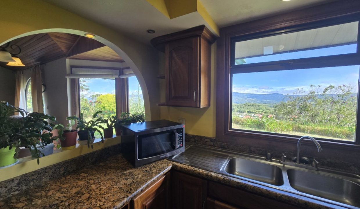 kitchen2