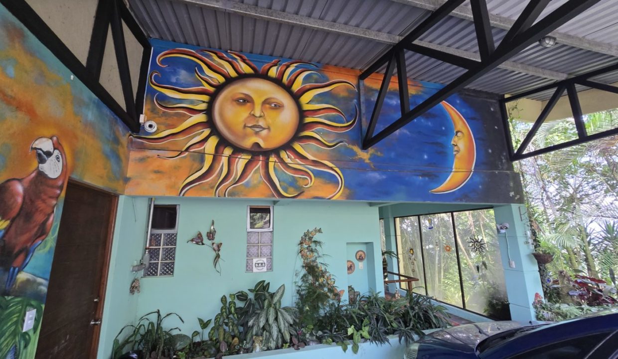 HouseCarport1
