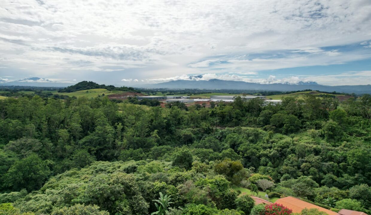 PHOTO-2025-10-14-06-26-12