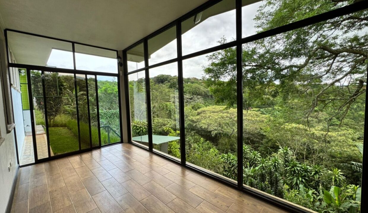 WhatsApp Image 2025-11-27 at 8.55.00 AM (2)